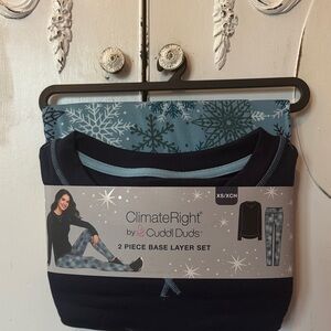 Cuddl Duds Blue and Black Base Layer Set
